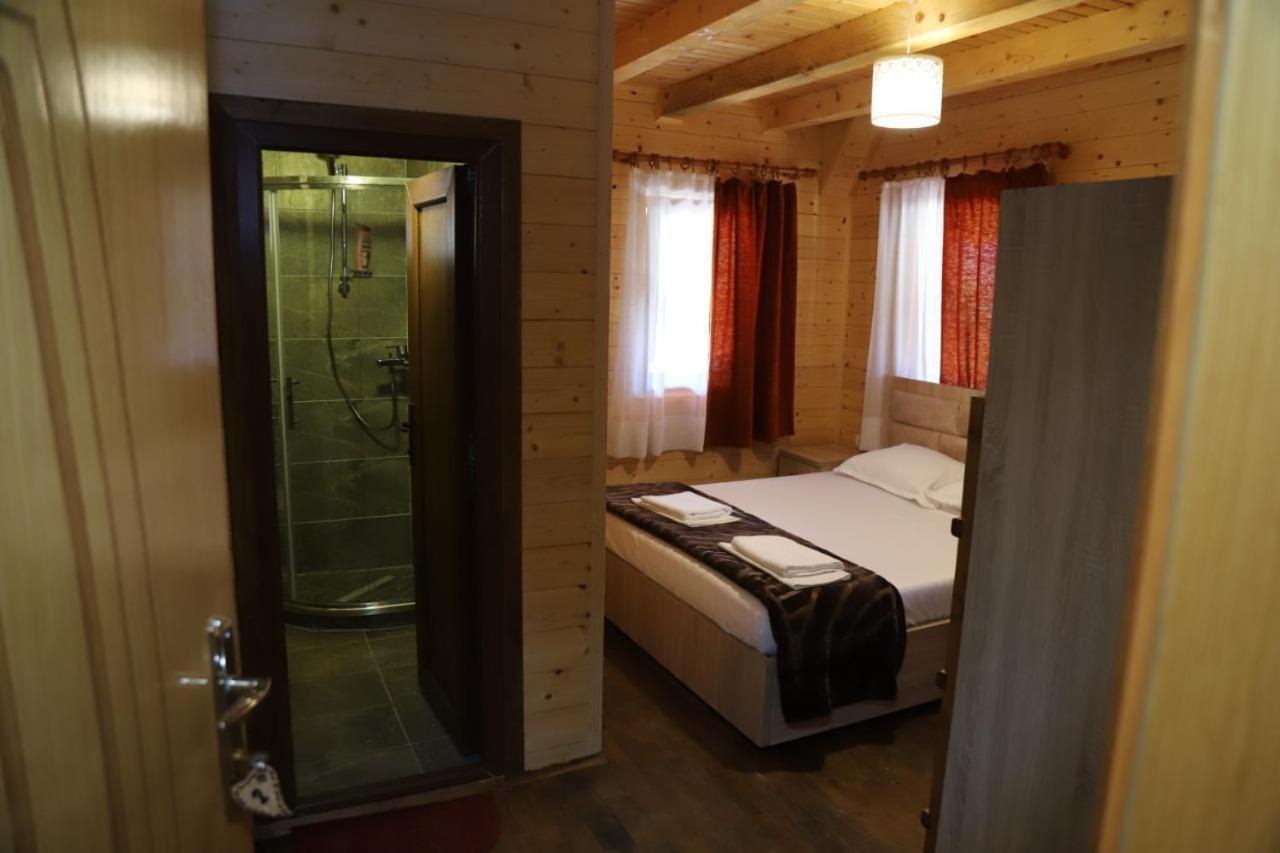 Bujtina Malaj Hotel Валбона Екстериор снимка