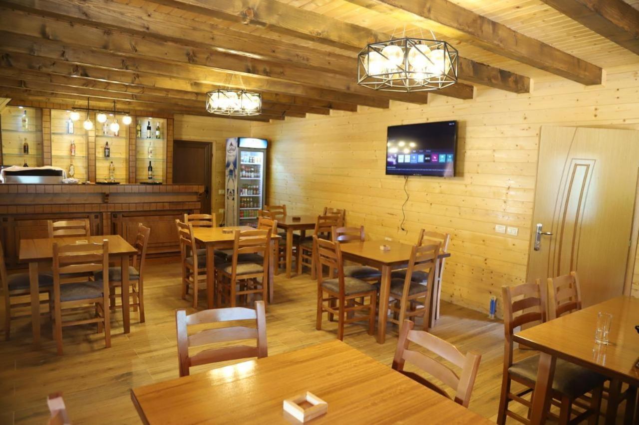 Bujtina Malaj Hotel Валбона Екстериор снимка