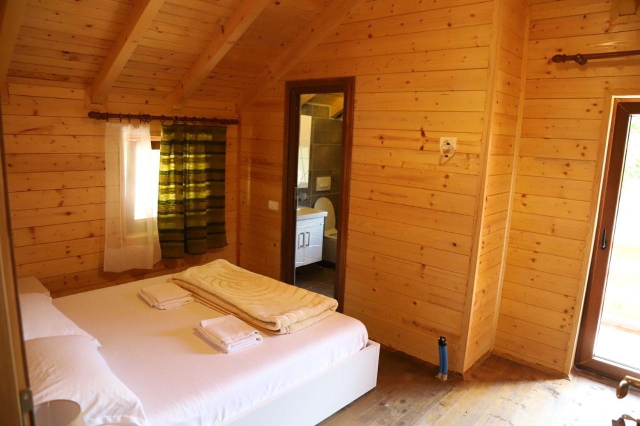 Bujtina Malaj Hotel Валбона Екстериор снимка